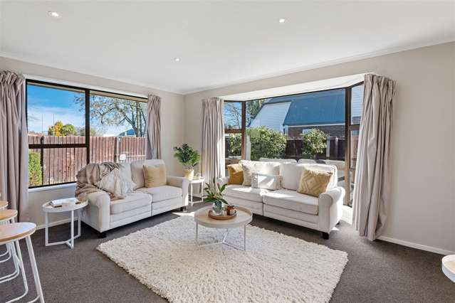 2/39 Solomon Avenue Redwood_4