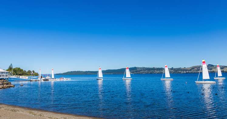 1 Tremaine Avenue Taupo_16