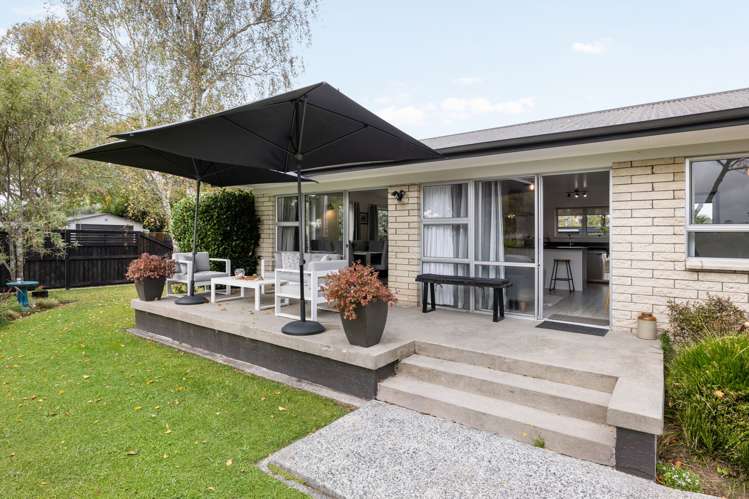 164 Burns Street Leamington_16