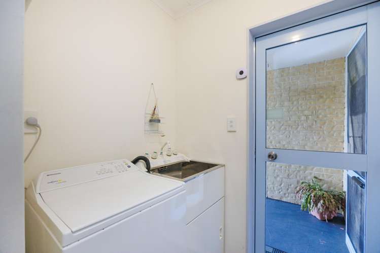 112 Avenue Road Foxton_25