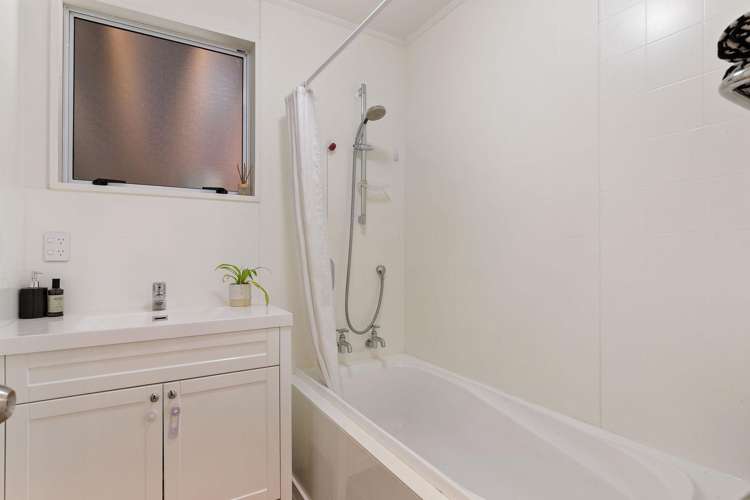 6 Chestnut Circle Frankton_13