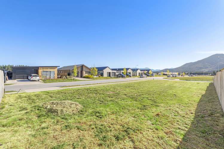 19 Caton Street Lake Hawea_6