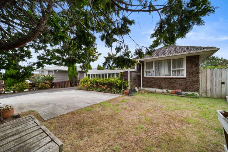 22 Woburn Street Mangere East_13