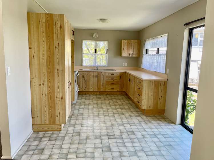 111b Rosario Crescent Red Beach_5