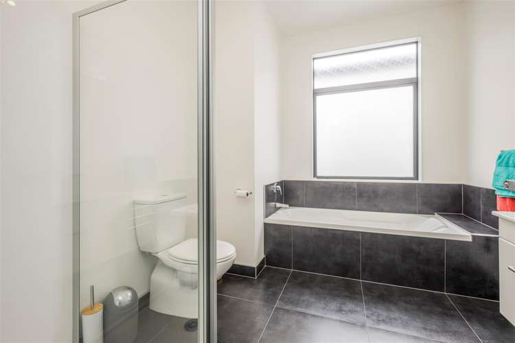 57 Battalion Drive Papakura_17