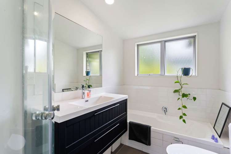 38a Sequoia Place Sunnynook_13