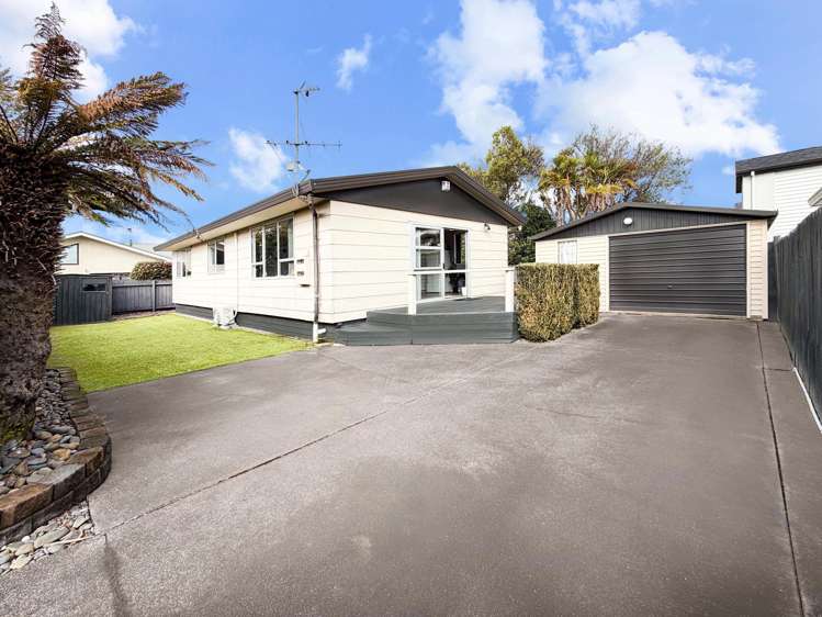 2/16 Bunnythorpe Road Papakura_0