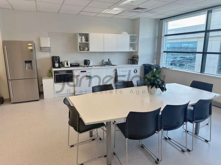 61 Constellation Drive Rosedale_8