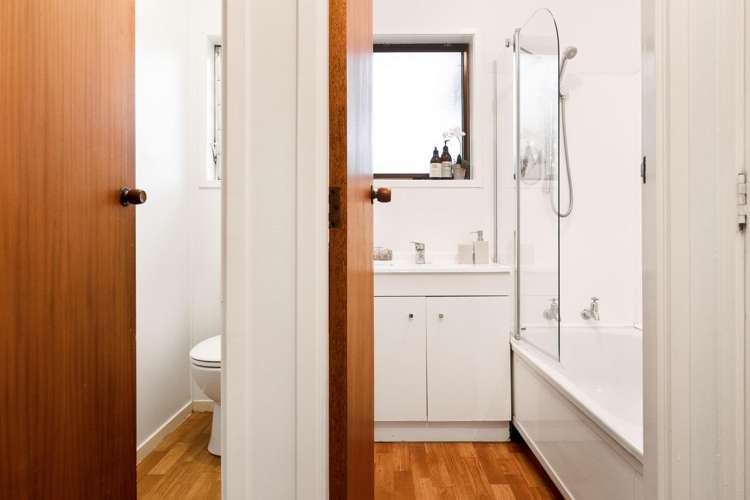 1/18 Montmere Avenue Te Atatu Peninsula_11