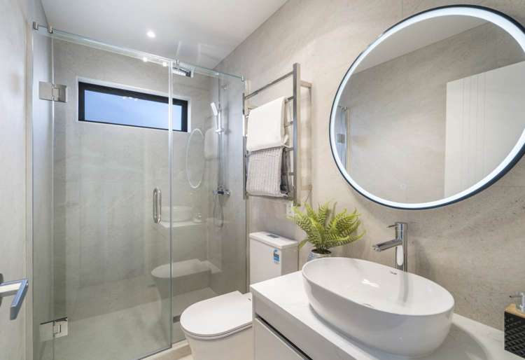 8/16 Binsted Road New Lynn_11