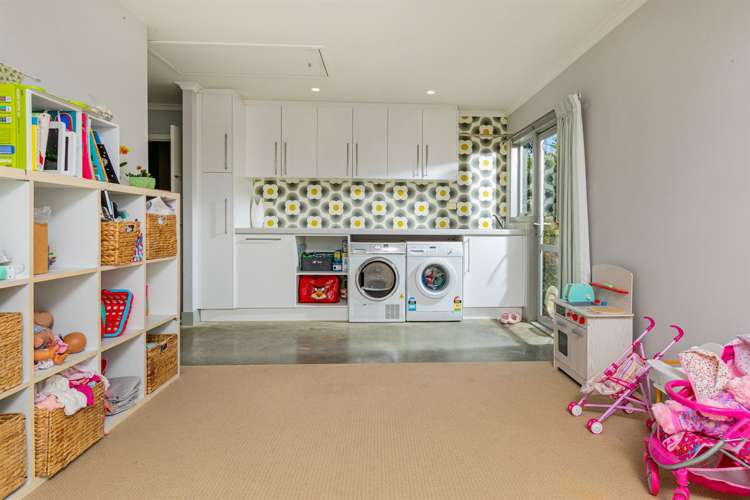 5 Steamer Place Greenhithe_17