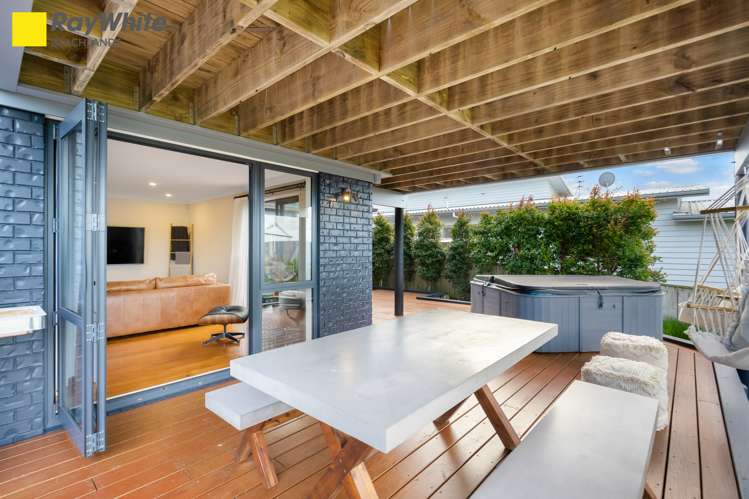 83 Liberty Crescent Beachlands_24