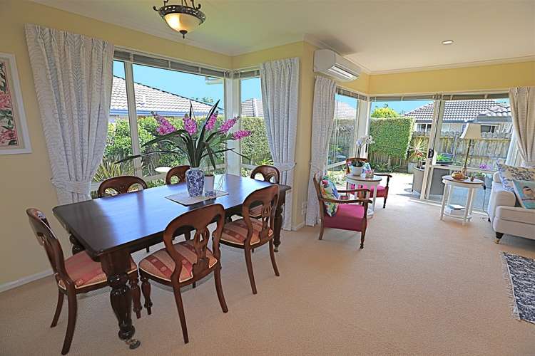 53 Newbliss Crescent East Tamaki Heights_14