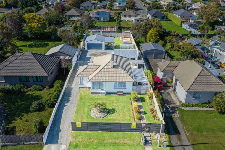 70 Adamson Crescent Glengarry_36