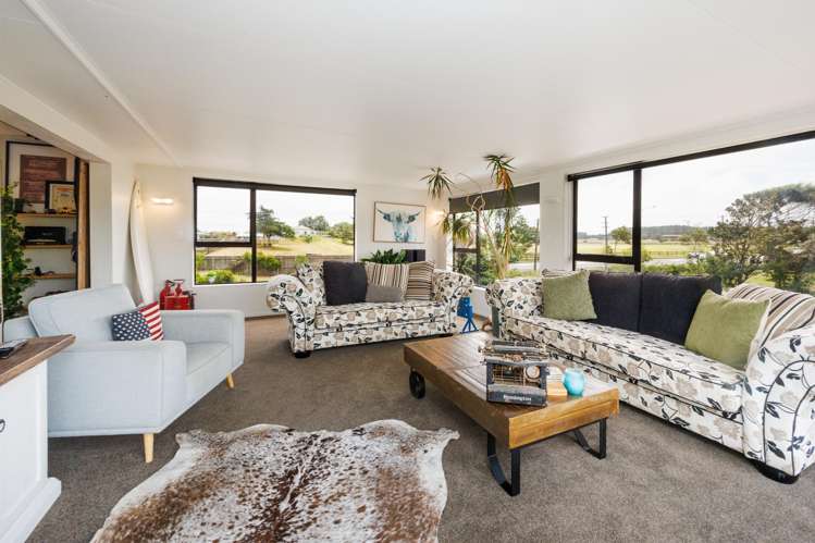 38 Russell Street Foxton_48