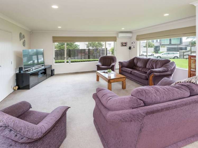 44 Pine Harbour Parade Beachlands_8