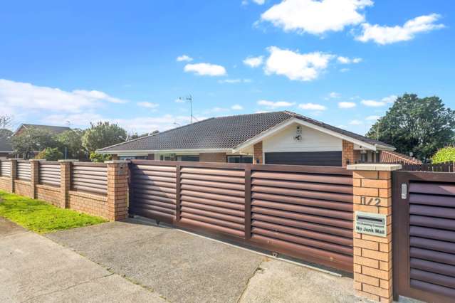 1/2 Channing Crescent Botany Downs_2