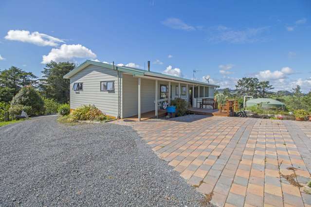 93 James Mackie Road Helensville_2