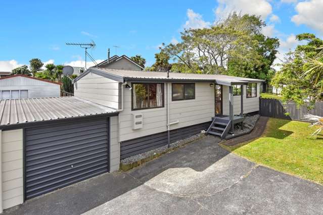 2/11 Dalmahoy Place Wattle Downs_2