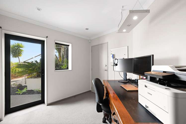 21 Raddington Way Huntington_33