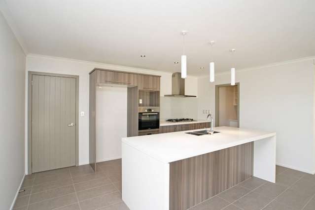 20 Michael Terrence Place 2743_3