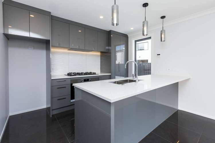 1 Mawai Hakona Drive Wallaceville_4