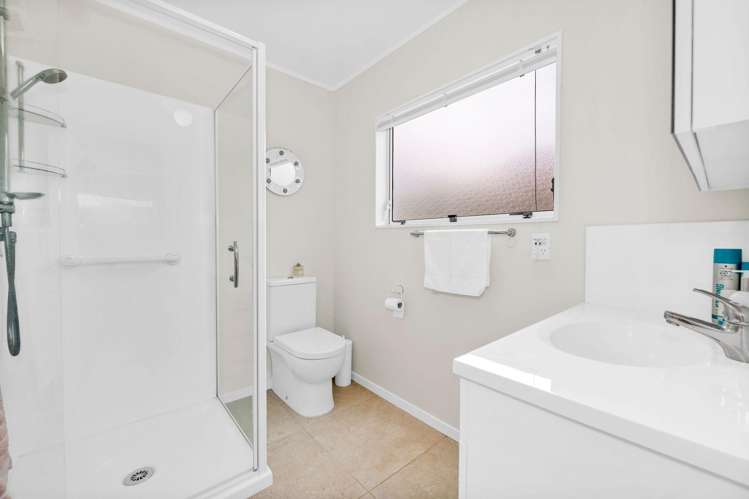 47 Nicholas Road Somerville_17