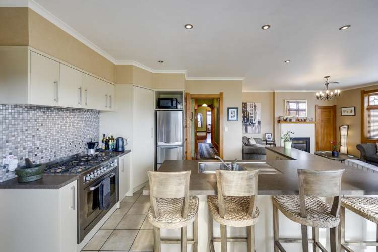 57 Nelson Crescent Napier South_2