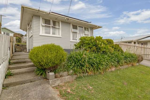 43 Mark Avenue Paparangi_2