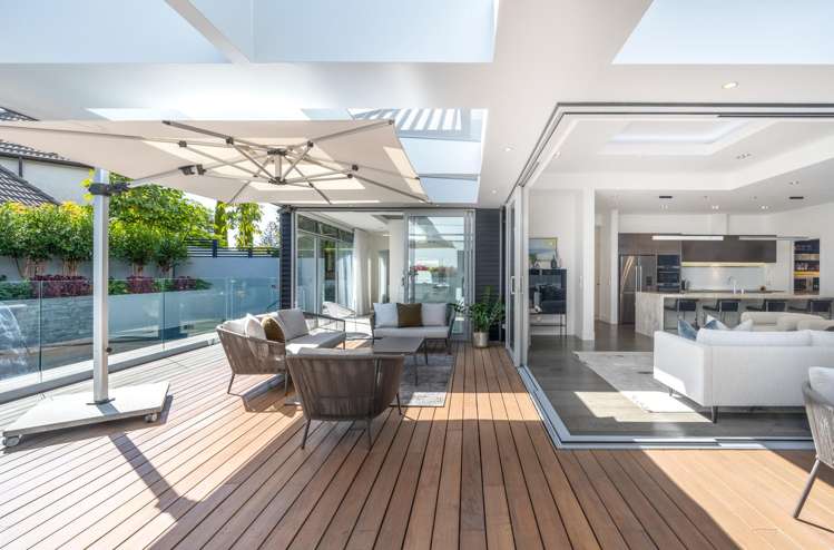 8 Oceania Place Mellons Bay_21