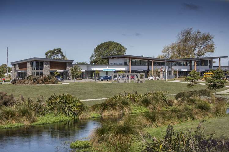 42 Silverstream Boulevard_0
