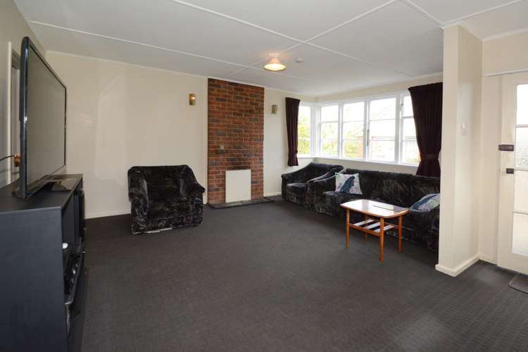 75 Columba Avenue Calton Hill_12