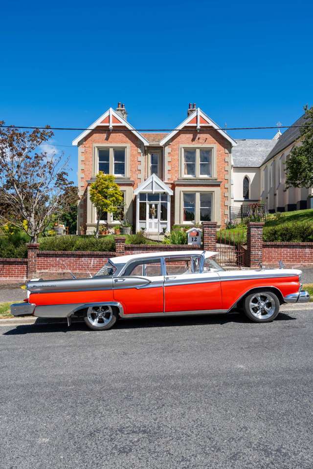 Elegant Edwardian Escape