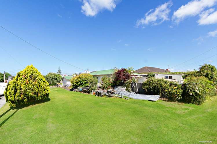 24 Stokes Avenue Te Atatu Peninsula_9