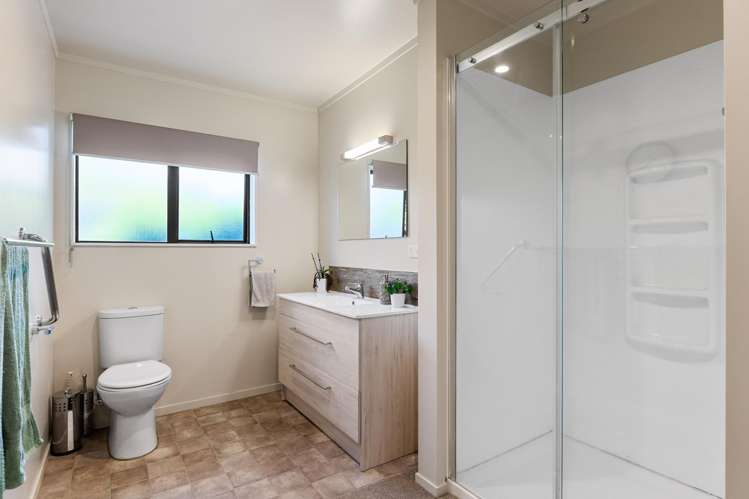 712 Aberdeen Road Te Hapara_14