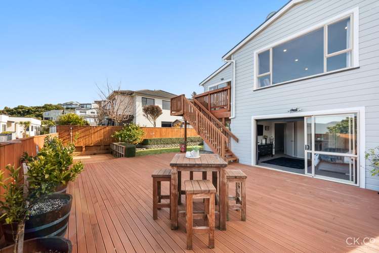 105 Redvers Drive Belmont_20