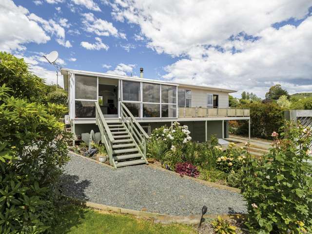 35 Greenhithe Street Waihola_2