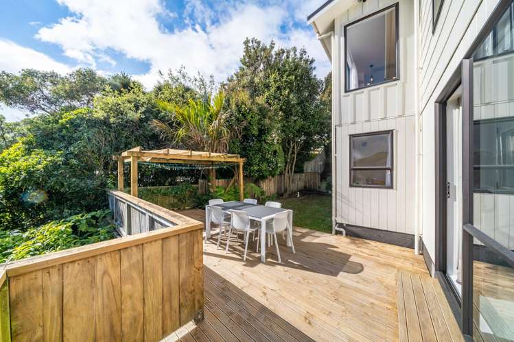 79 Sea Vista Drive Pukerua Bay_21