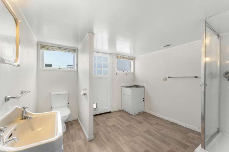 22 Abbotts Way Remuera_13