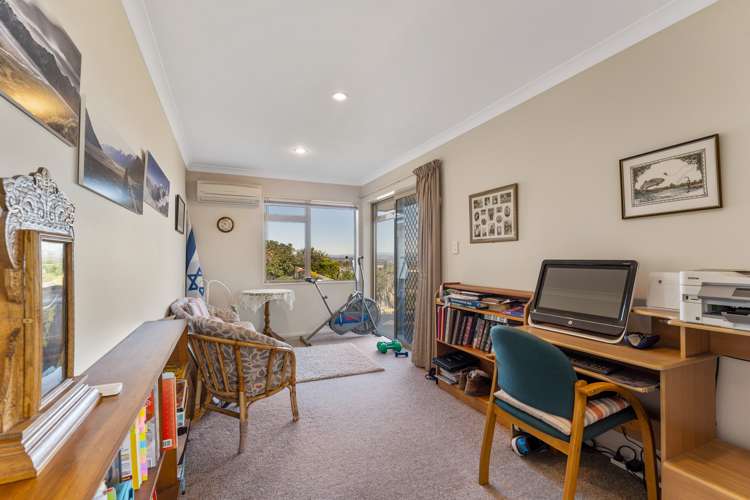 6 Norfolk Place Stoke_10