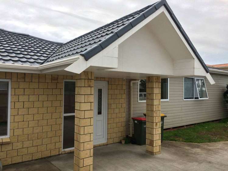 Room 1/7B James Street Mangere East_0