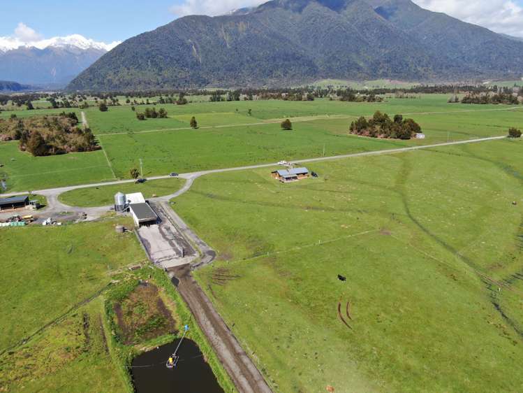 117 Burrough Road Whataroa_15