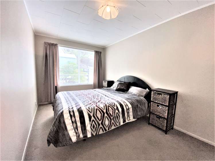 22 Trotter Avenue Waiomu_7