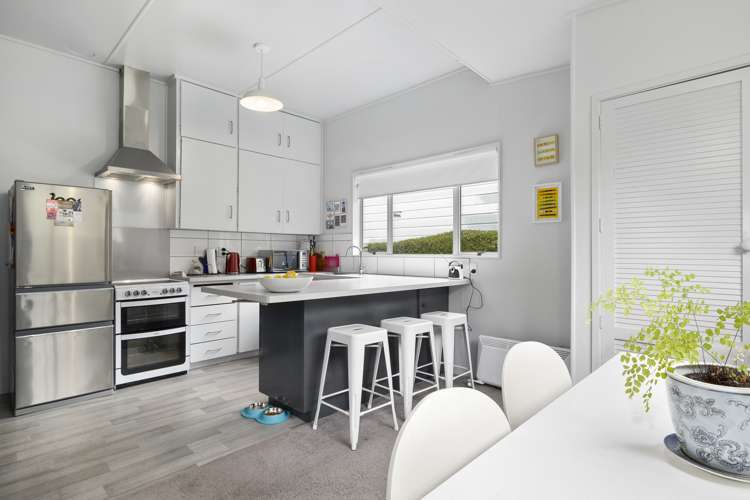 15 Wharfdale Street Macandrew Bay_5