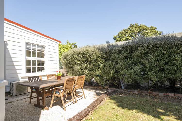 3 Holdaway Grove Richmond_17