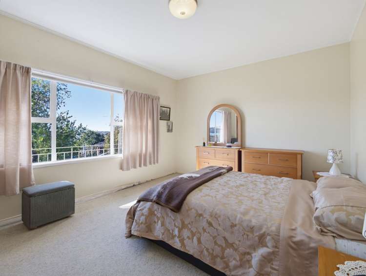 5 Conifer Lane Mangere Bridge_14