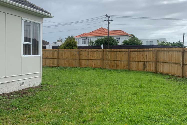 74 Farrelly Avenue Owairaka_10