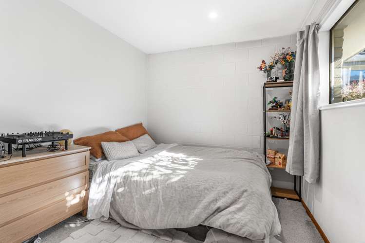 2/18 Peer Street Upper Riccarton_11