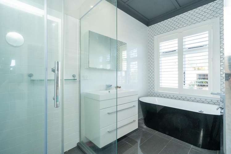241 Brymer Road 500153_12