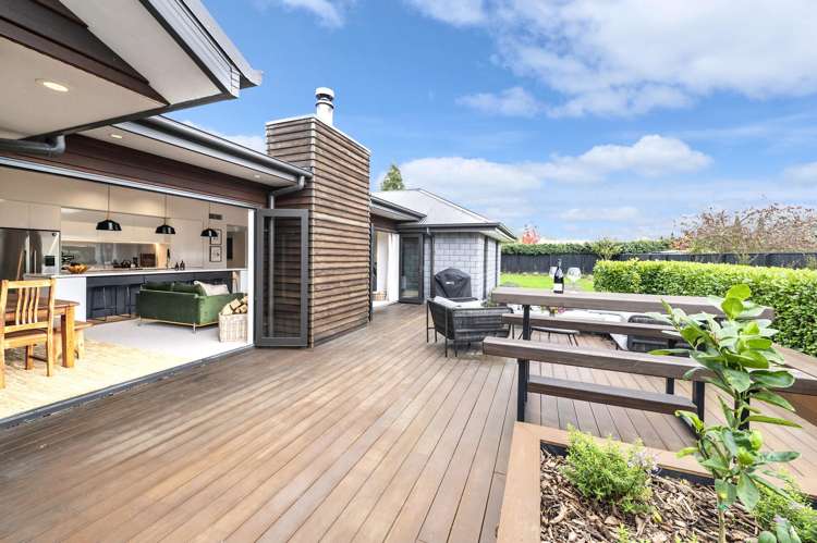 5 Simms Lane West Melton_13